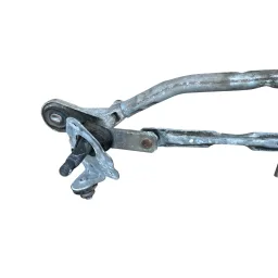 GALHADA S/ MOTOR PARABRISA ONIX PRISMA 2013 2014 A 2020