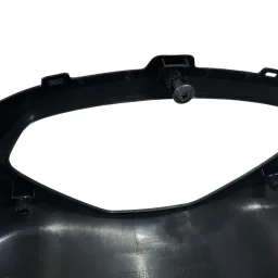 MOLDURA ACABAMENTO GUIDON SUZUKI BURGMAN 125I 2012