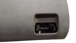 TAMPA PORTA LUVAS AUDI A3 1997 A 2006 (SEM FECHADURA)