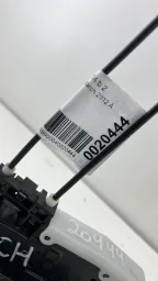 FECHADURA TRASEIRA ESQUERDA NISSAN MARCH 2012 À 2019