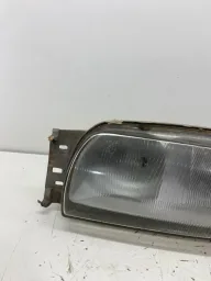 FAROL LADO DIREITO FIESTA 1996/2002