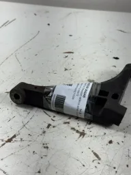 SUPORTE ALTERNADOR MERIVA SPIN CORSA MONTANA 1.4 1.8 03/12