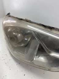 FAROL LADO DIREITO KA 2015/2020
