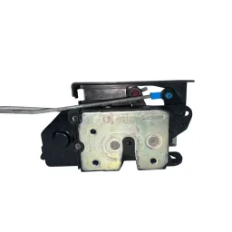 FECHADURA PORTA DIANTEIRA DIREITA SSANGYONG ACTYON KYRON 08/