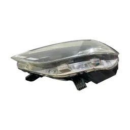 FAROL ESQUERDO KA 2019 A 2021 MASC NEGRA FRISO PRETO