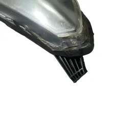 FAROL DIREITO KA 2019 A 2021 MASC NEGRA FRISO PRETO