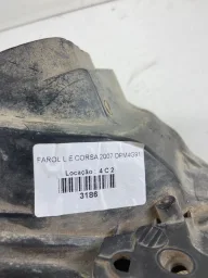 FAROL LADO ESQUERDO CORSA 2002/2012