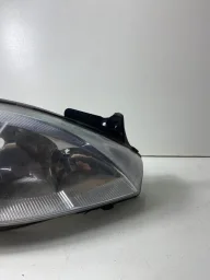 FAROL LADO ESQUERDO CORSA 2002/2012