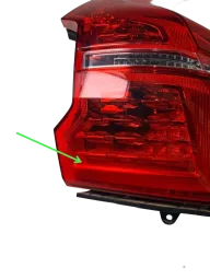 LANTERNA TRASEIRA DIREITA VOLVO XC60 EMBAÇADA INTERNA 000XX00