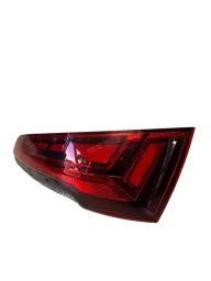 LANTERNA TRASEIRA DIREITA AUDI Q5 2021 - 2024 80A945430D