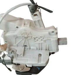 Fechadura Porta T D Gol Voyage G5 G6 G7 G8 C/Tva E