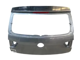 Tampa Traseira Volkswagen 2015 a 2022 Fox C/detalhe