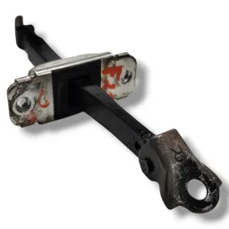 LIMITADOR DE PORTA DIANTEIRA DIREITA HYUNDAI IX35 2013 2018
