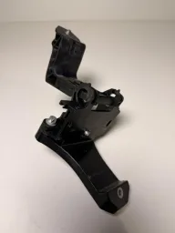 SUPORTE RADIADOR MERCEDES C300 C250 2022 - 2026 A0995011800