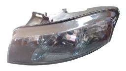 Farol Esquerdo Stilo 2003 a 2011 DETALHE