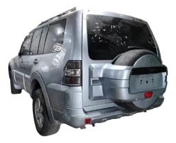 PORTA DIANTEIRA ESQUERDA PAJERO FULL 2008 A 2018