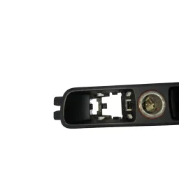 MOLDURA FREIO DE MÃO TOMADA 12V AUDI Q3 2.0 2014