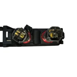 MOLDURA FREIO DE MÃO TOMADA 12V AUDI Q3 2.0 2014