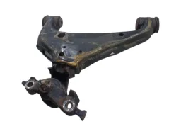BANDEJA DIANTEIRA ESQUERDA INFERIOR HILUX SW4 2016/..