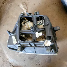 FAROL ESQUERDO DOBLO 2002 2003 A 2009