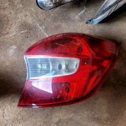 Lanterna Traseira Direita Ka Hatch 2015 2016 a 2018