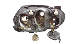 FAROL ESQUERDO GOLF 1999 A 2007 C/ AUX AVARIA