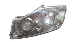 FAROL ESQUERDO ECOSPORT 2008 A 2012 MASC NEGRA