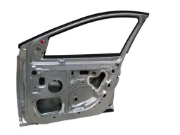 PORTA DIANTEIRA DIREITA FLUENCE 2011 2012 A 2018 C/AMASSADO