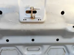 CAPÔ DIANTEIRO RANGER 2013 2014 A 2016 PEQUENO DETALHE