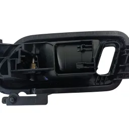 MAÇANETA INTERNA DIREITA VW AMAROK 2011 A 2025 ORIGINAL