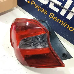 LANTERNA TRASEIRA ESQUERDA KA HATCH 2019 2020 A 2021
