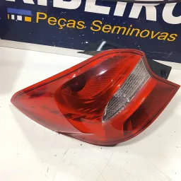LANTERNA TRASEIRA ESQUERDA KA HATCH 2019 2020 A 2021