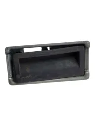 Macaneta Tampa Traseira Vw Jetta Variant 2.5 2011 2012
