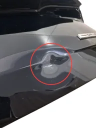 Tampa Traseira Fiat Cronos 2018 a 2024 C/Detalhe
