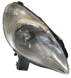 Farol Direito Xsara Picasso 2001 2002 a 2007 Lente Raiada