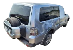 ACABAMENTO COLUNA INFERIOR PÉ ESQ PAINEL PAJERO FULL 08 A 21