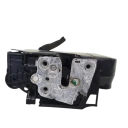 FECHADURA DIANTEIRA DIREITA IVECO DAILY 2020 A 2025 ORIGINAL