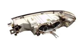 FAROL DIREITO FORD MONDEO 1997...