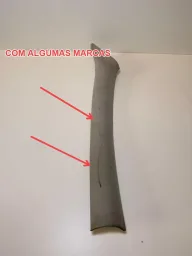 MOLDURA COLUNA INTERNA DIANTEIRA ESQUERDA GOLF 2000 - 2013 1JO867233E