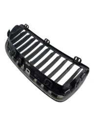 GRADE DIANTEIRA DIREITA BMW SERIE 3 M3 2006 2008