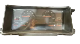 Painel de instrumentos Volvo 22174424-p04