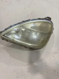 FAROL DIANTEIRO MERCEDES A160 A190 LADO ESQUERDO 1999 A 2005