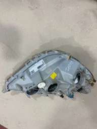 FAROL DIANTEIRO MERCEDES A160 A190 LADO ESQUERDO 1999 A 2005