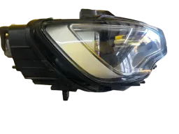 FAROL DIREITO AUDI A3 S3 2013 A 2016