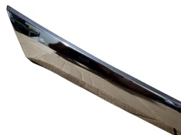 MOLDURA FRISO TAMPA TRASEIRA COROLLA 2015 A 2017 DETALHES