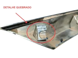 MOLDURA FRISO TAMPA TRASEIRA COROLLA 2015 A 2017 DETALHES
