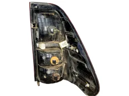 LANTERNA TRASEIRA ESQUERDA HILUX 2016 2018/... SEM LED