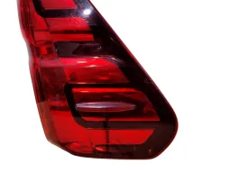 LANTERNA TRASEIRA DIREITA HILUX 2016 2017 2018/... SEM LED