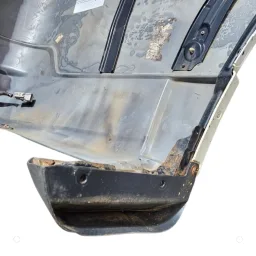 POLAINA TRASEIRA ESQUERDA MITSUBISHI PAJERO FULL 2008 A 2020