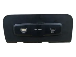 Entrada Usb Tomada 12v Creta 2.0 2023 a 2025